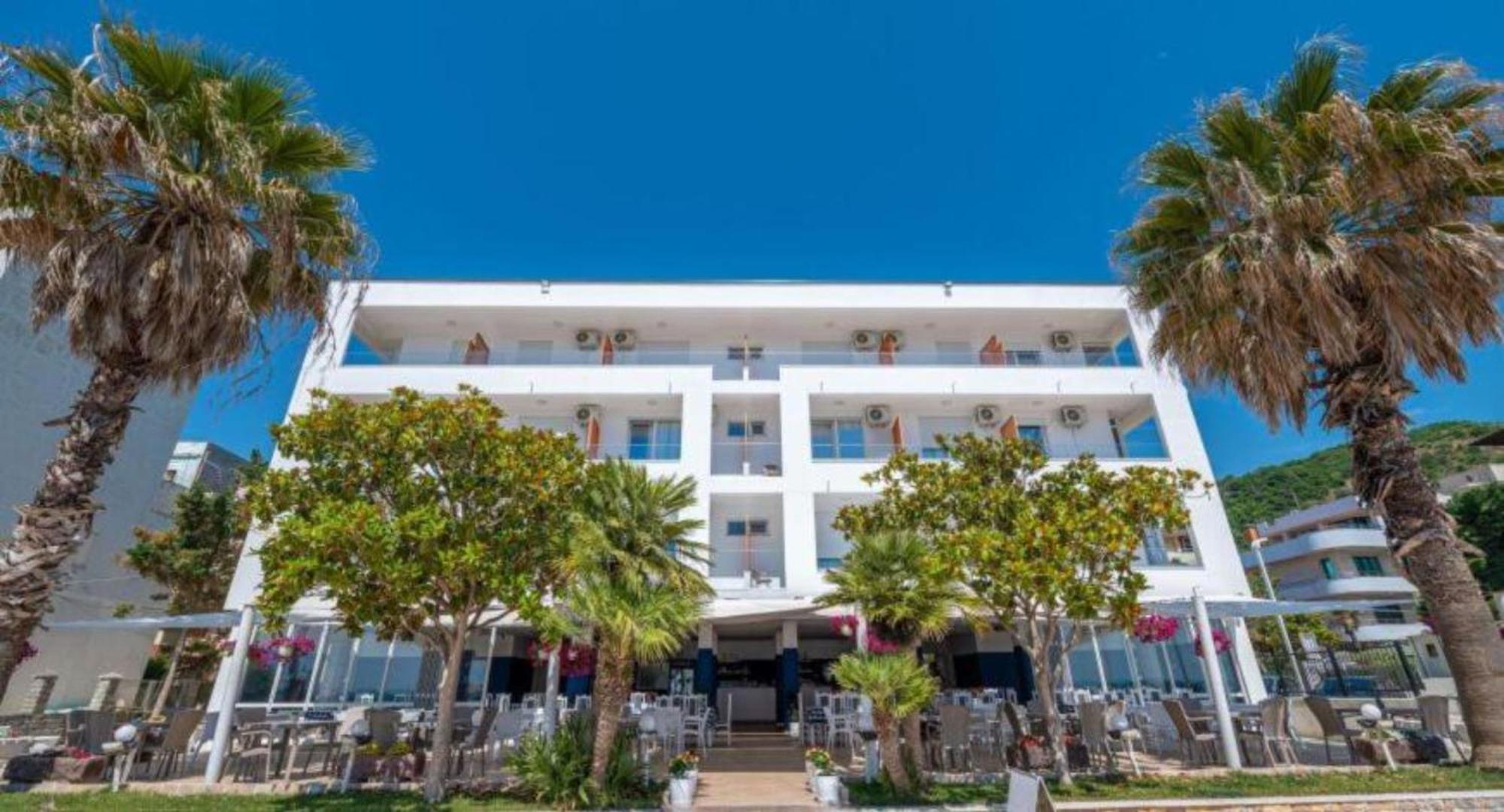 Hotel Besani Durres Exterior photo