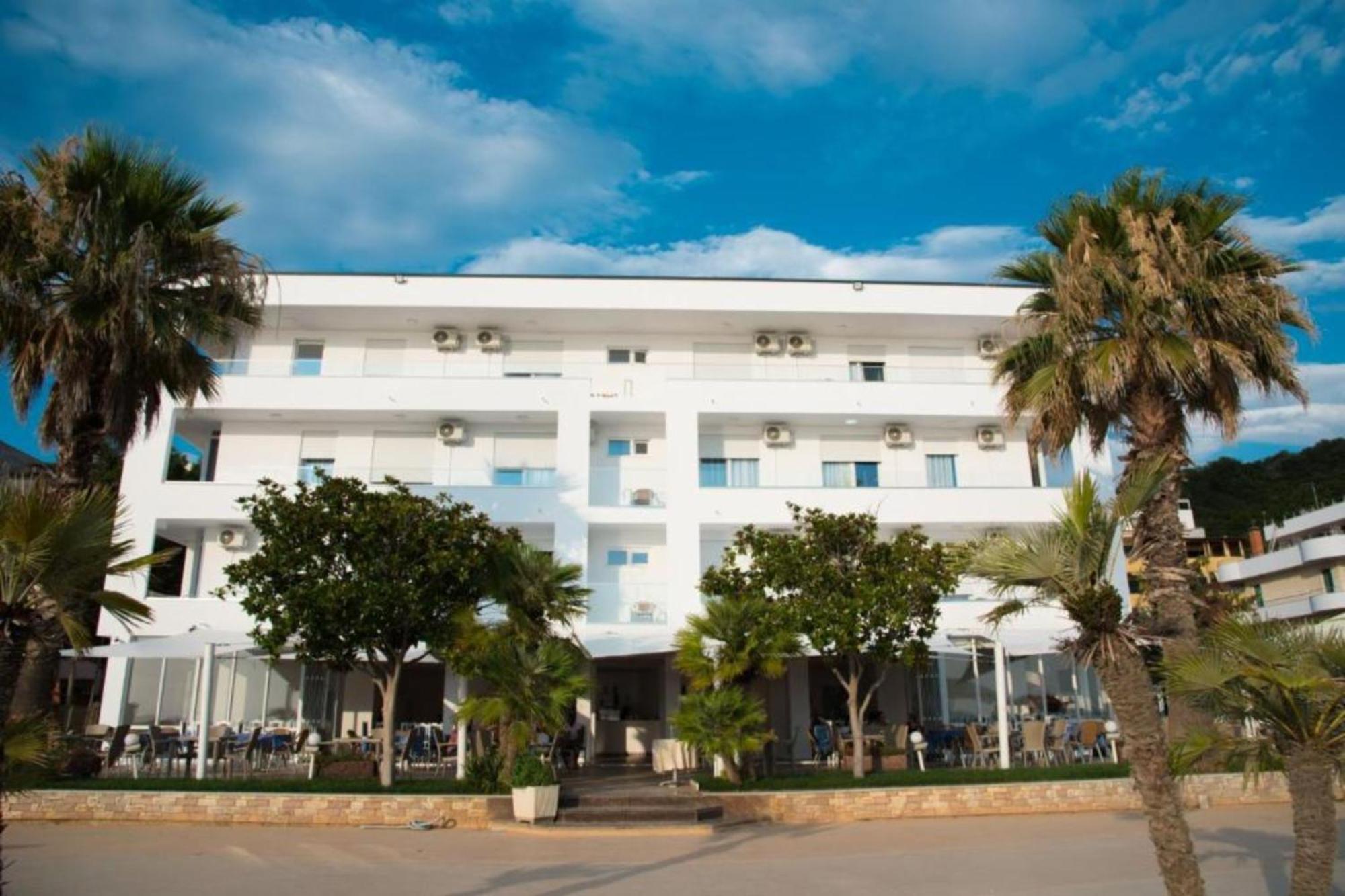 Hotel Besani Durres Exterior photo